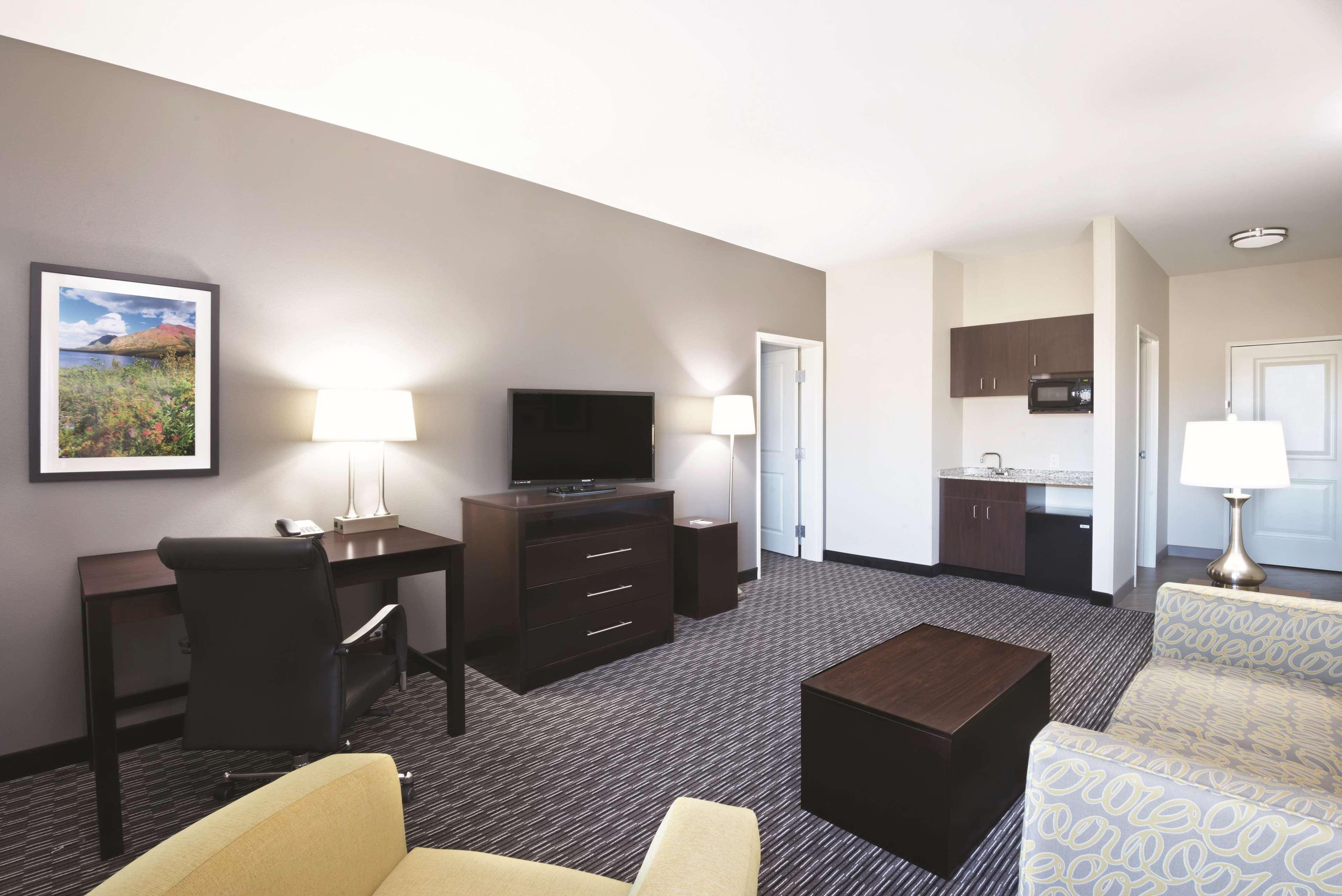 La Quinta By Wyndham Billings Hotel Bagian luar foto