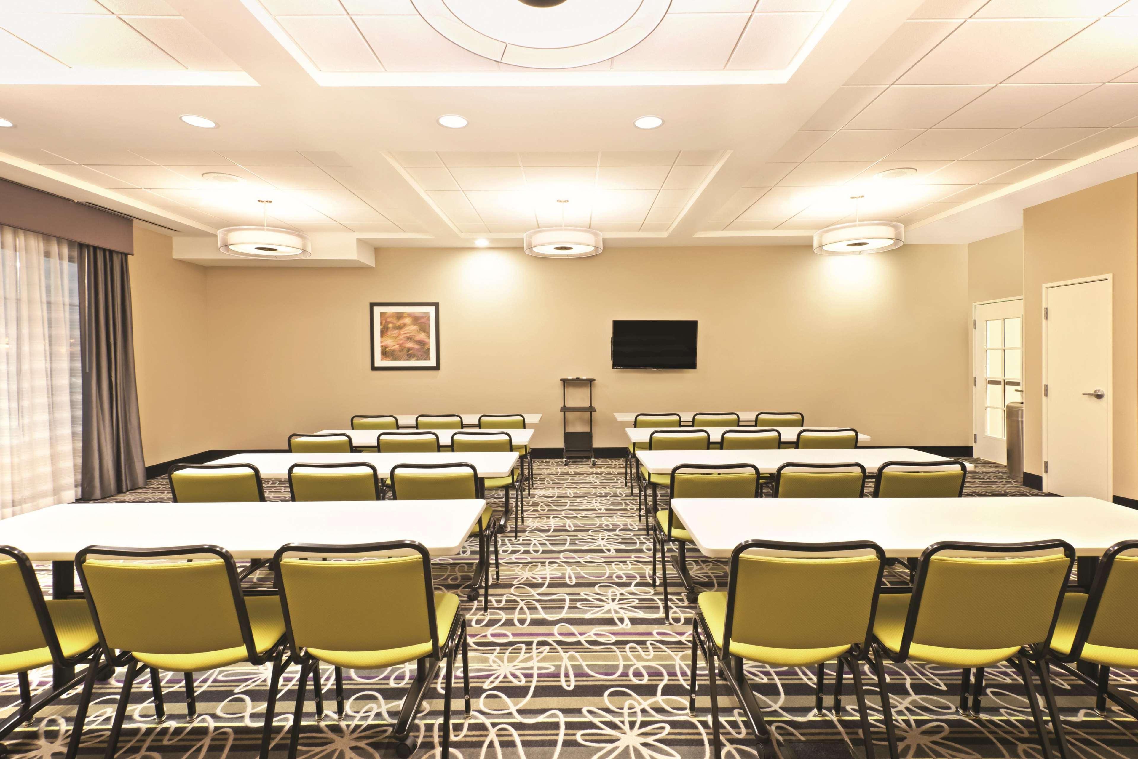 La Quinta By Wyndham Billings Hotel Bagian luar foto